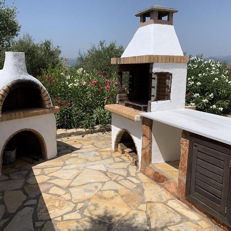 Ferienhaus Olive Garden Кипарисия Екстериор снимка
