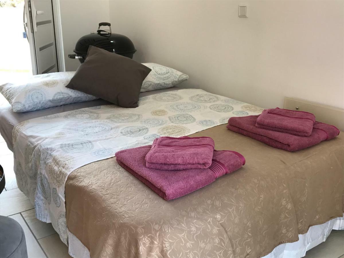Ferienhaus Olive Garden Кипарисия Екстериор снимка